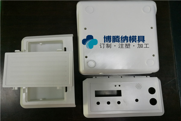 找模具加工廠，博騰納快速反應(yīng)為您解決問(wèn)題